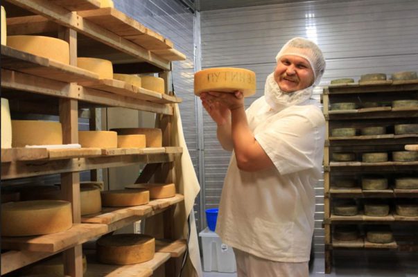 authentico-news-russia-formaggio-embargo-parmigiano